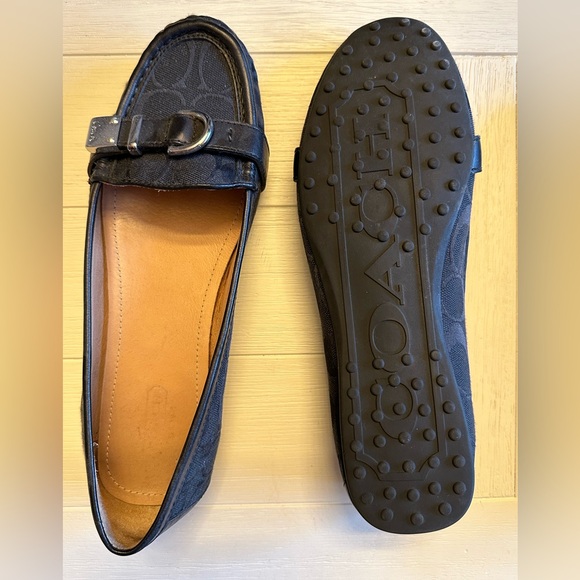 Black Coach loafers - Picture 2 of 3